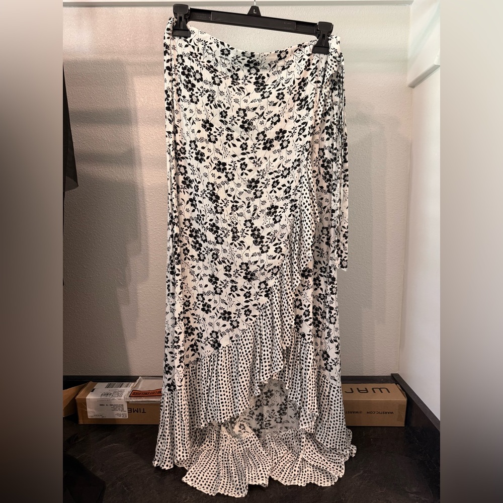Maurices Ladies Skirt